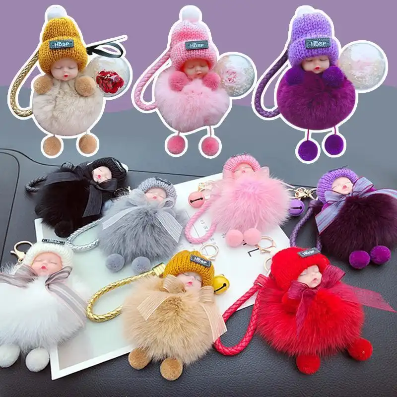 Aranyos szimulációs plüss kancsal baba